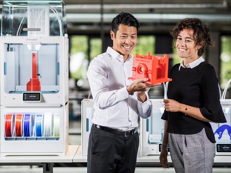 Ultimaker S5 Pro Bundle Air manager Material station