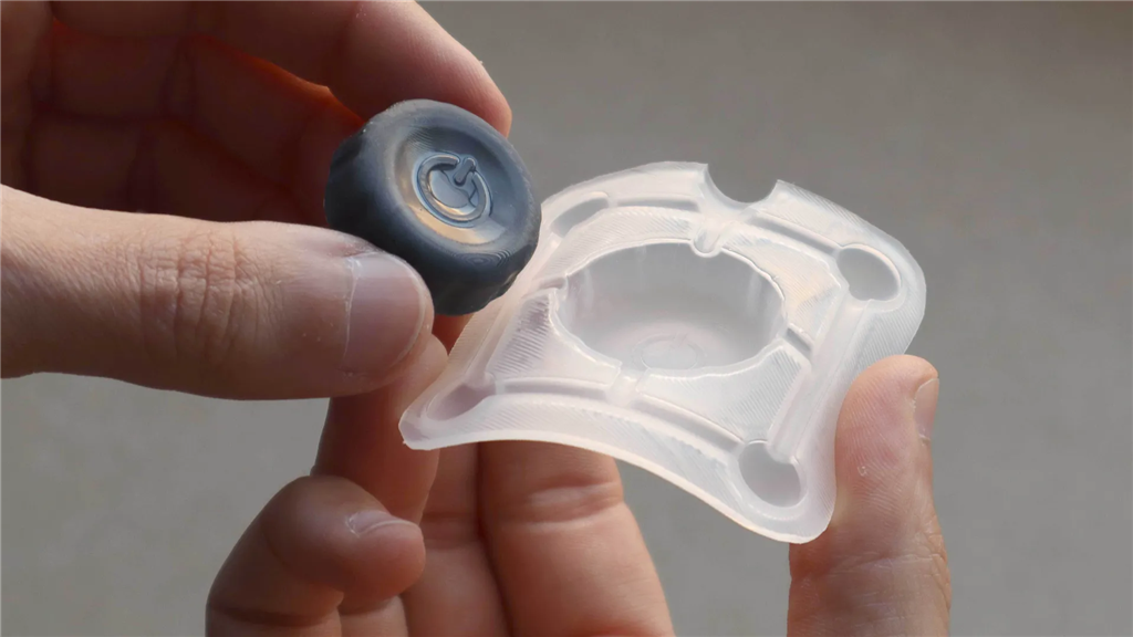 Multiplier壓力成型PETG-原型食品安全包裝，並在幾分鐘內(nèi)製出透明模型