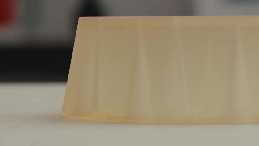 在為熱成型進行設計時首要考慮原則：傾斜角度