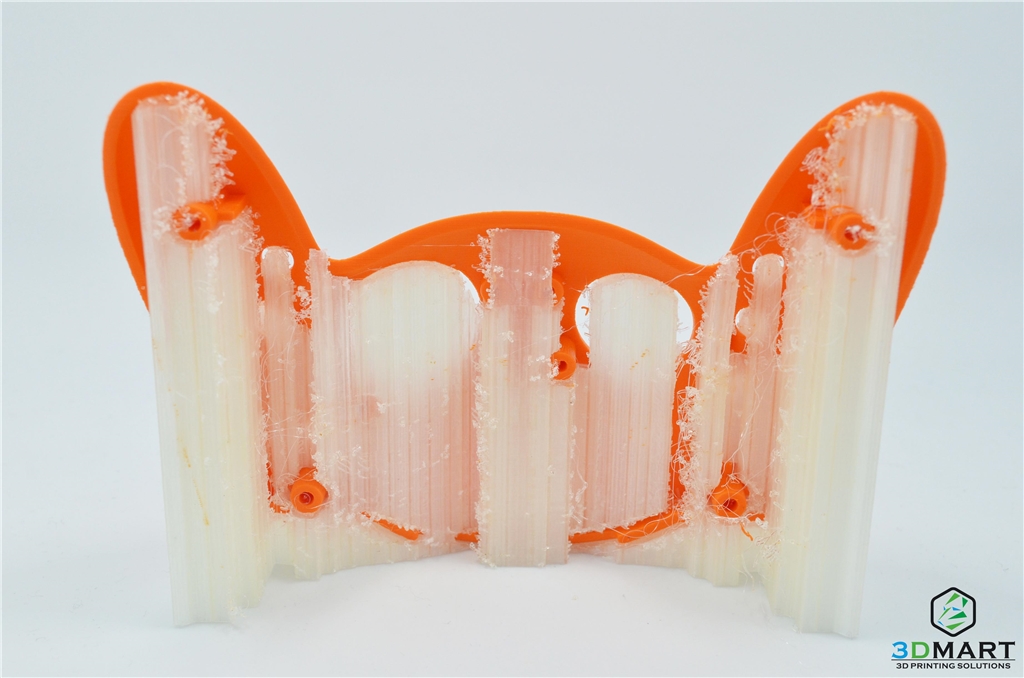 Ultimaker 3列印水溶性支撐物件-背面