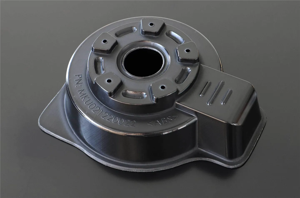 Multiplier壓力成型PETG-原型食品安全包裝，並在幾分鐘內製出透明模型